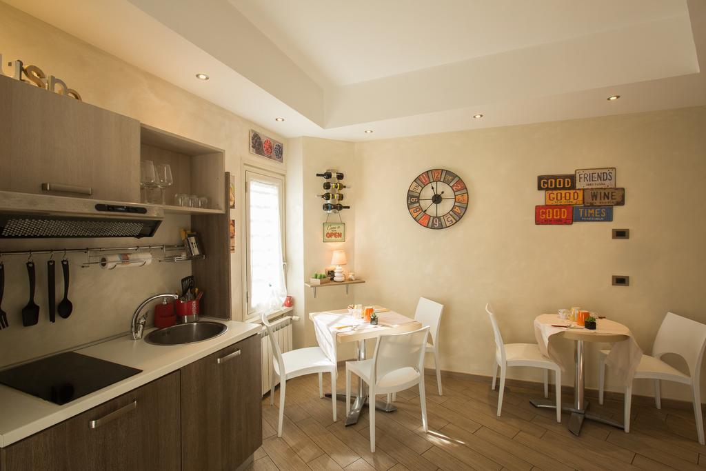 Acomodação com café da manhã  Relais Tiburtina Roma
