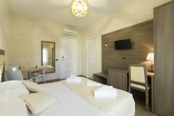 Relais Tiburtina Acomodação com café da manhã  Roma